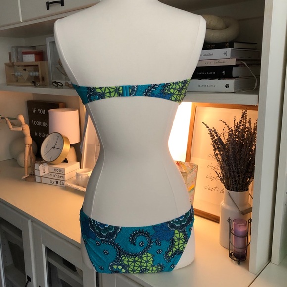 French Connection Bikini - Picture 3 of 7